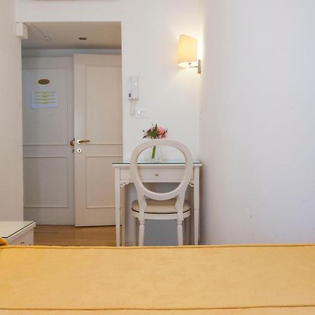 Albergo Ai Tolentini Venedig Eksteriør billede