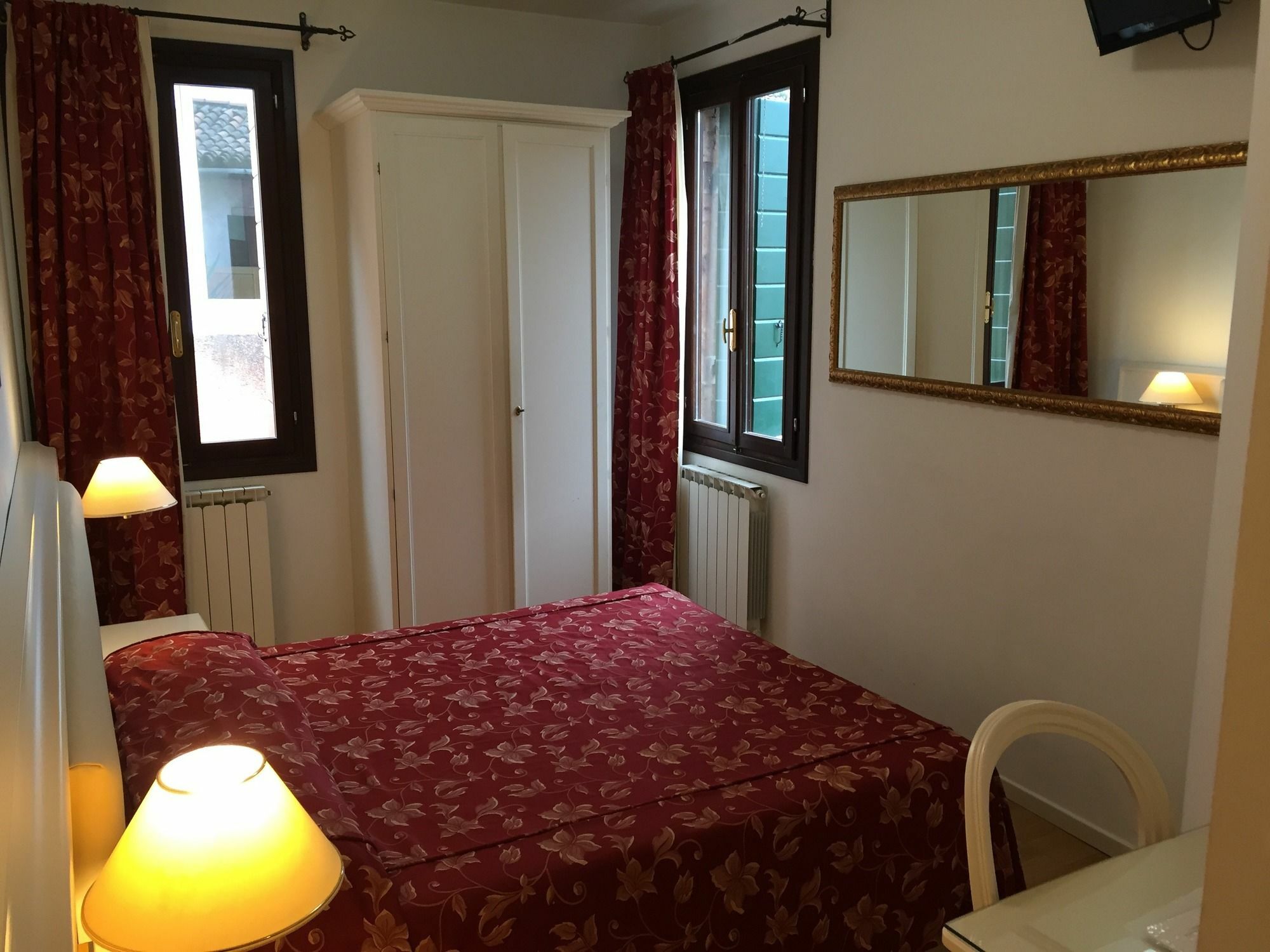 Albergo Ai Tolentini Venedig Eksteriør billede