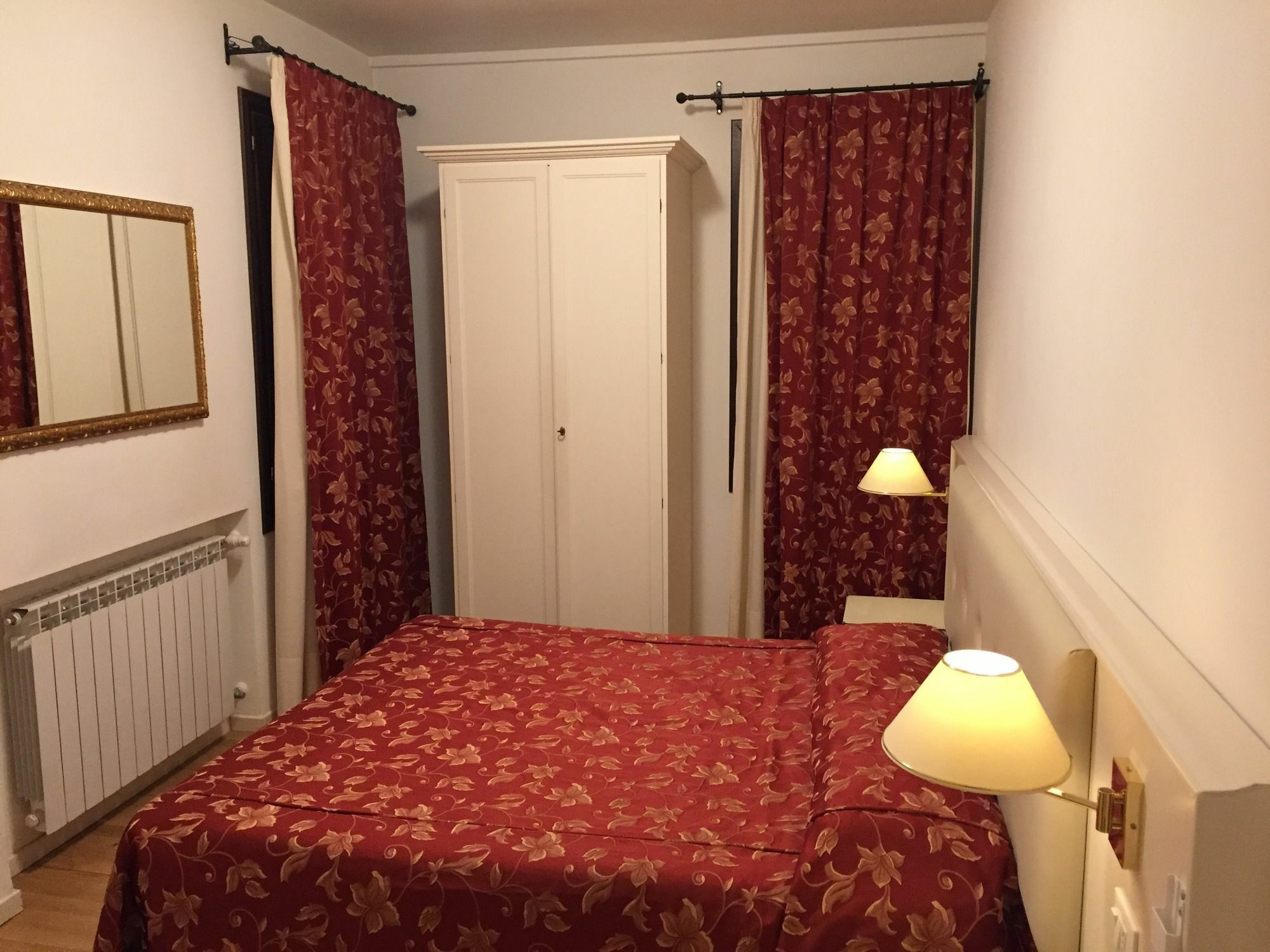 Albergo Ai Tolentini Venedig Eksteriør billede